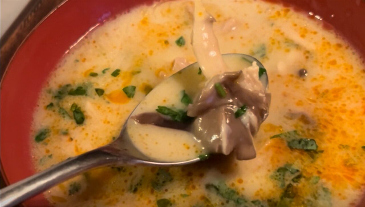 Tom Kha Gai Recipe | Authentic Thai Coconut Chicken Soup